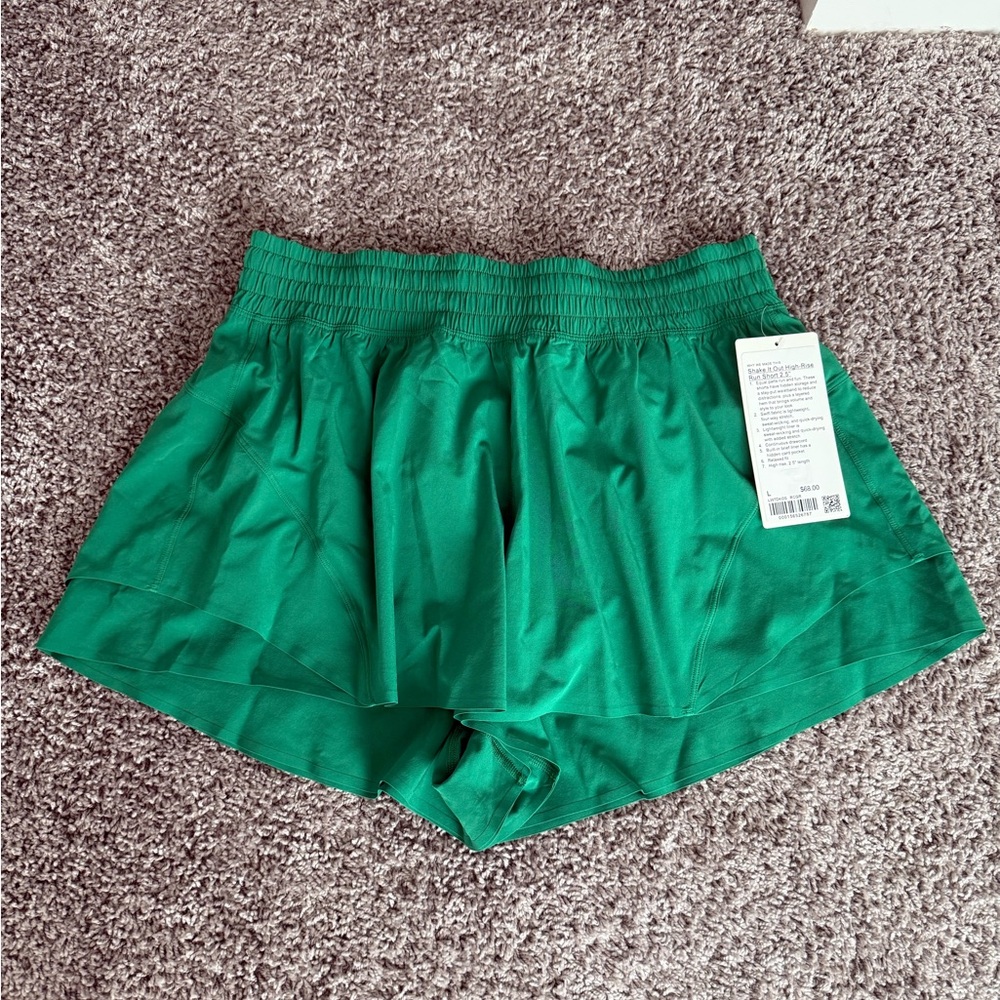 Shake It Out High Rise Short